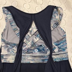 Lululemon tank with built-in bra!